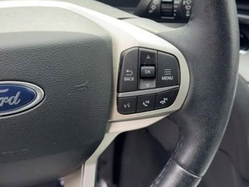 Certified 2023 Ford Explorer XLT w/ Equipment Group 202A AWD/4WD image 11