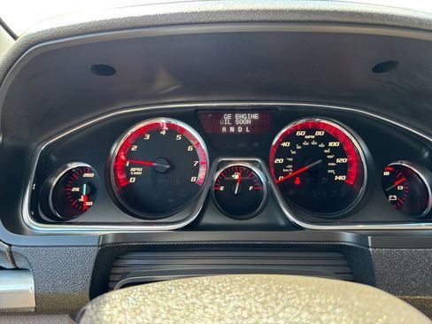 Used 2015 GMC Acadia SLT AWD/4WD image 16