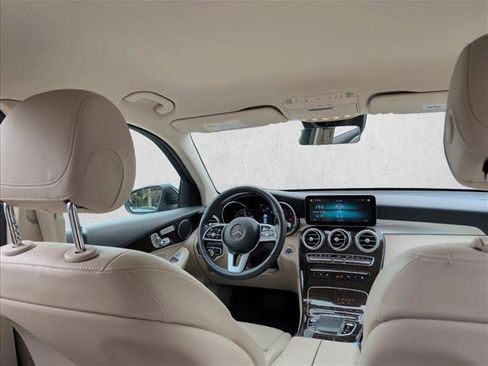 Certified 2022 Mercedes-Benz GLC 300 image 18