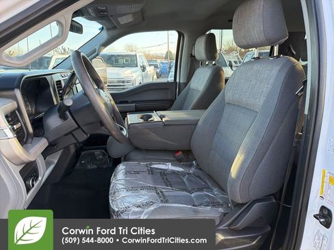 Used 2024 Ford F350 XLT image 5