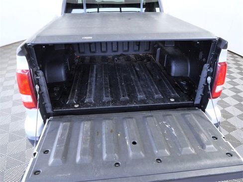 Used 2009 Ford Explorer Sport Trac XLT image 10