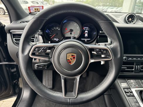 Used 2020 Porsche Macan S AWD/4WD image 19