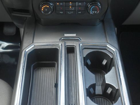Used 2018 Ford F150 XLT w/ Equipment Group 302A Luxury AWD/4WD image 22