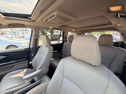 Used 2016 Honda Pilot Elite image 22