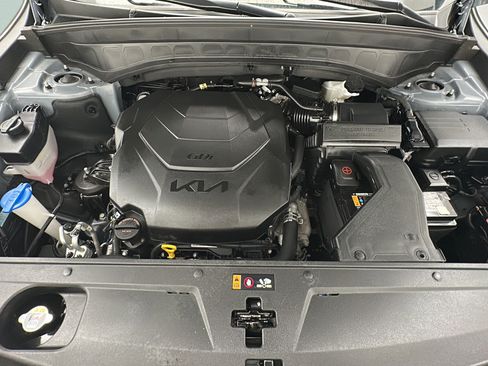 Used 2025 Kia Telluride S AWD/4WD image 25