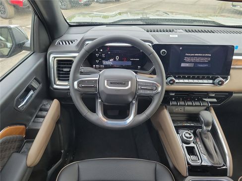 New 2026 GMC Canyon Denali image 22