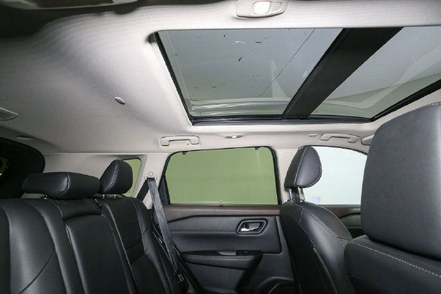 Used 2023 Nissan Rogue SL w/ SL Premium Package AWD/4WD image 20