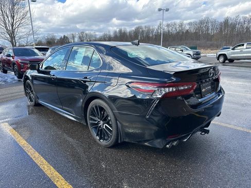 Used 2021 Toyota Camry XSE w/ Navigation Package image 7