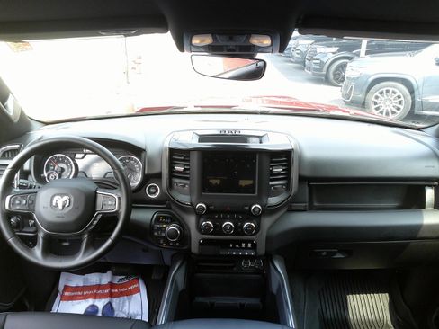 Used 2022 RAM 1500 Big Horn w/ Built-to-serve Edition image 23