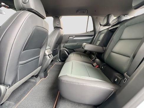 New 2026 GMC Terrain AT4 AWD/4WD image 17