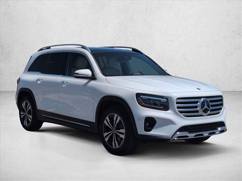 Certified 2026 Mercedes-Benz GLB 250 image 3