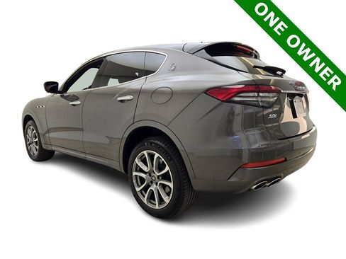Used 2021 Maserati Levante S image 11