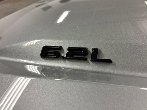 Used 2025 Chevrolet Silverado 1500 LTZ AWD/4WD image 15