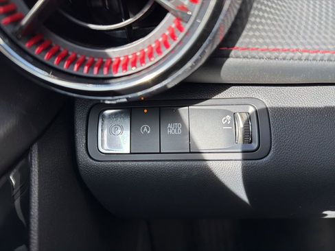 New 2026 Chevrolet Equinox RS image 18