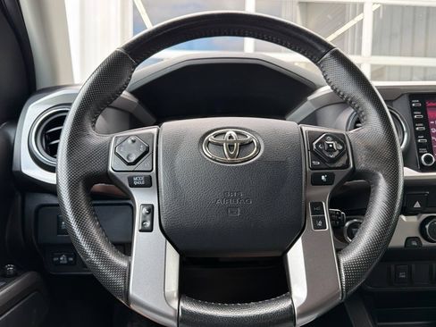 Used 2023 Toyota Tacoma SR5 RWD image 22