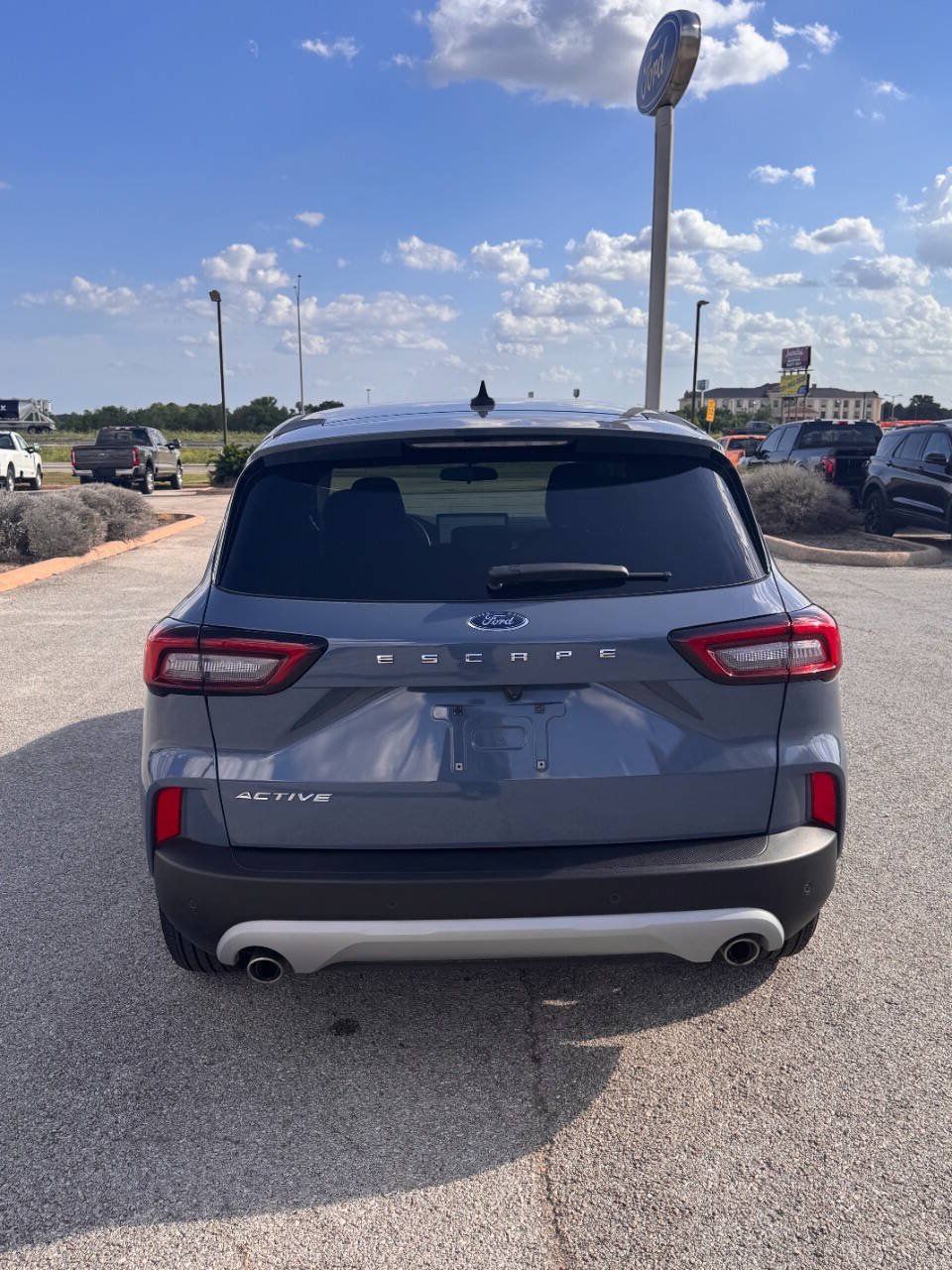 Used 2025 Ford Escape Active w/ Tech Pack #1 FWD image 11