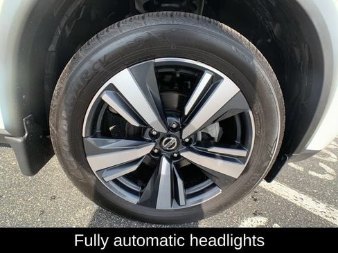 Certified 2021 Nissan Rogue SL w/ Premium Package AWD/4WD image 36
