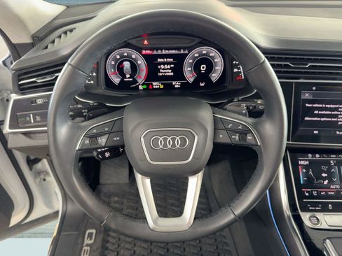 Certified 2023 Audi Q8 Prestige image 18