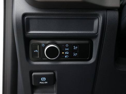 Used 2024 Ford F150 XL RWD image 18