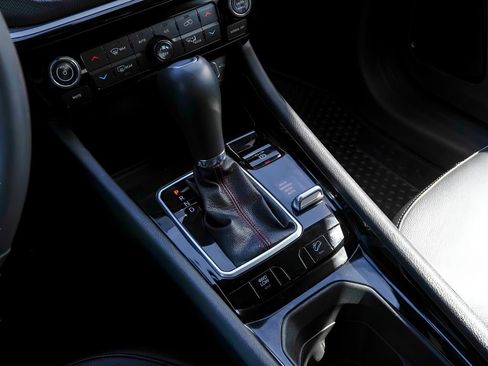 Used 2024 Jeep Compass Trailhawk image 22