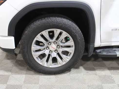 Used 2024 GMC Sierra 1500 Denali image 39