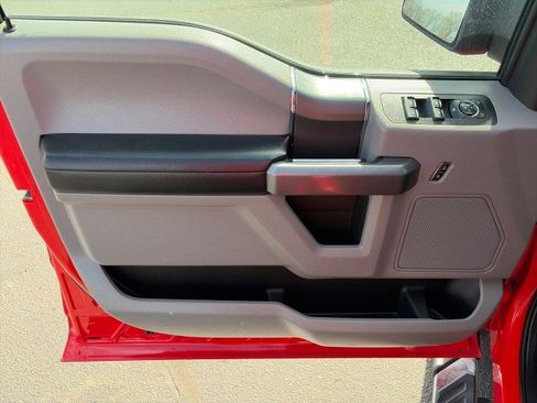 Used 2020 Ford F150 XLT w/ Equipment Group 302A Luxury image 12