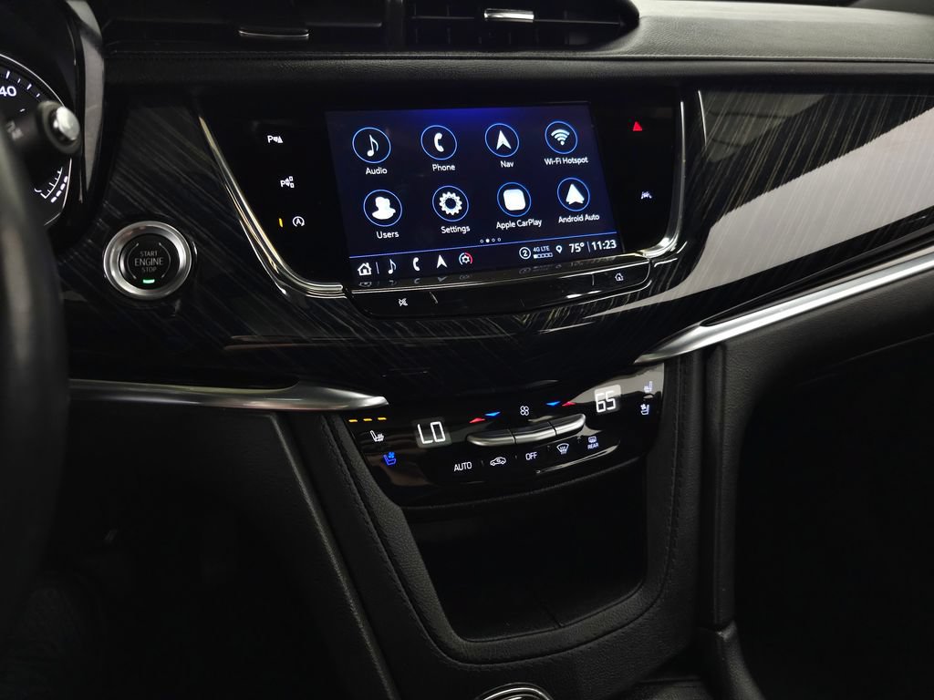 Used 2023 Cadillac XT6 Premium Luxury w/ Technology Package AWD/4WD image 25