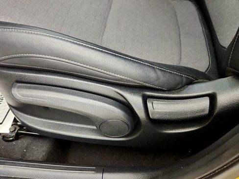 Used 2023 Kia Seltos S w/ Navigation Package AWD/4WD image 10