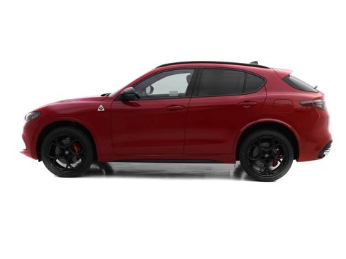 New 2024 Alfa Romeo Stelvio Quadrifoglio AWD/4WD image 3