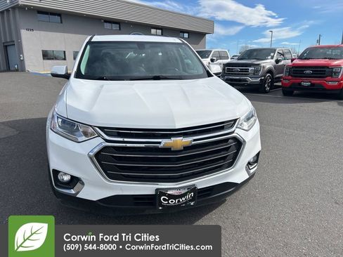 Used 2018 Chevrolet Traverse LT image 13