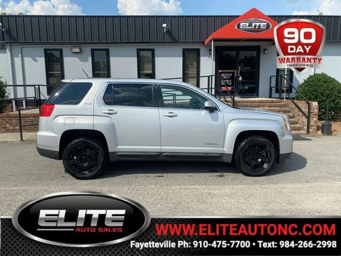 Used 2017 GMC Terrain SLE AWD/4WD image 1