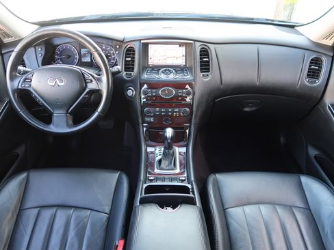 Used 2012 INFINITI EX35 Journey w/ Premium Pkg image 11