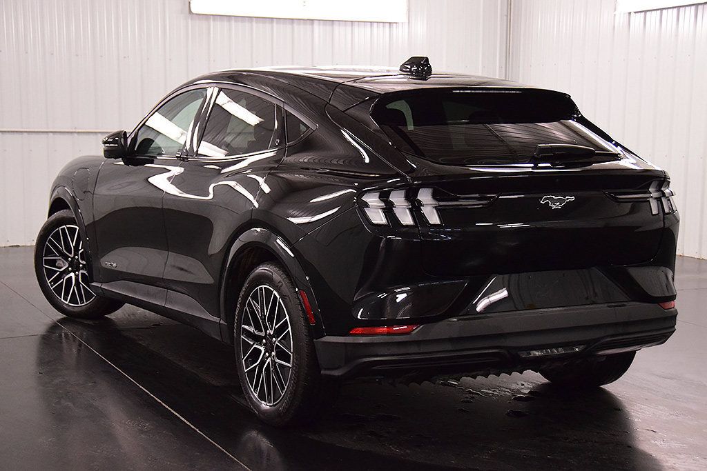Used 2025 Ford Mustang Mach-E Premium AWD/4WD image 5