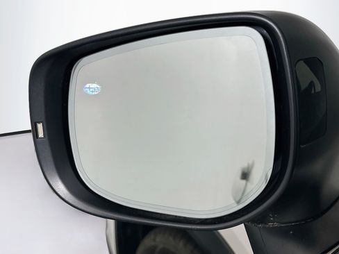Used 2022 Subaru Forester Limited AWD/4WD image 16