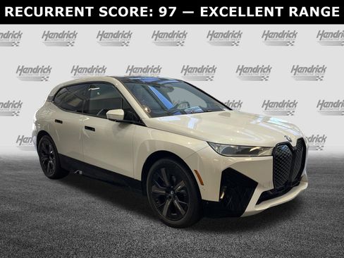 Used 2024 BMW iX xDrive50 w/ Premium Package AWD/4WD image 2
