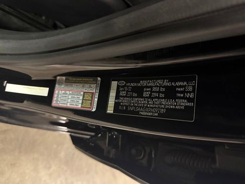 Used 2023 Hyundai Elantra SEL w/ Convenience Package image 31