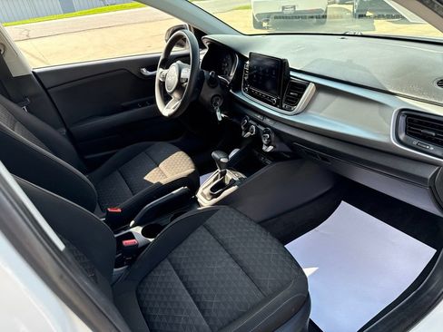 Used 2022 Kia Rio LX FWD image 38