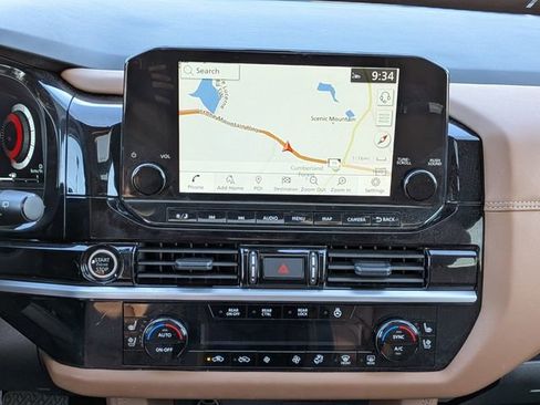 Certified 2024 Nissan Pathfinder Platinum w/ Cargo Package image 15