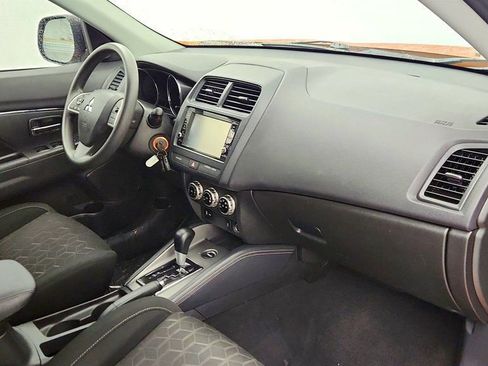 Used 2024 Mitsubishi Outlander Sport LE image 21