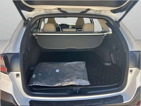 Used 2022 Subaru Outback Limited image 11