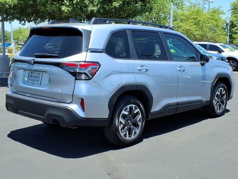 Certified 2026 Subaru Forester Premium AWD/4WD image 7