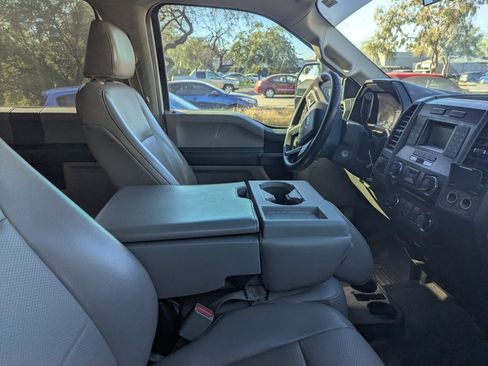 Used 2017 Ford F250 XL w/ Power Equipment Group image 7