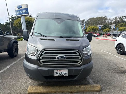 Used 2018 Ford Transit 150 XLT RWD image 2
