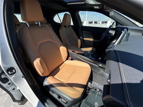 Certified 2025 Lexus UX 300h FWD w/ Accessory Package (Z1) image 26