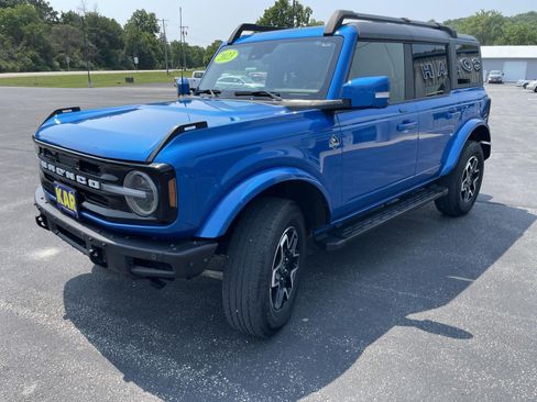 Used 2023 Ford Bronco Outer Banks AWD/4WD image 5