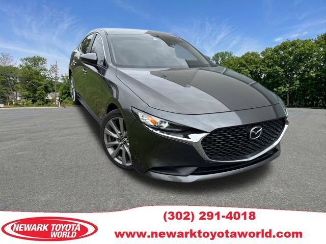 Used 2020 MAZDA MAZDA3 Sedan w/ Select Package FWD image 1