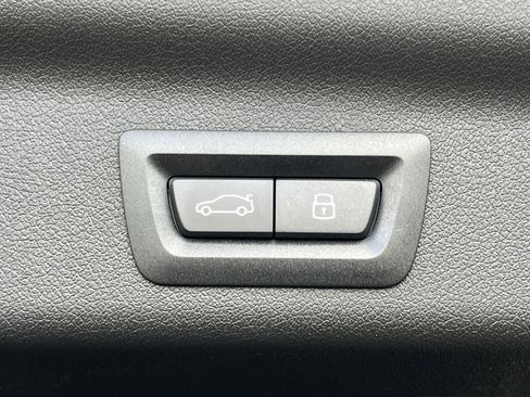 New 2025 BMW X1 xDrive28i w/ Convenience Package image 28