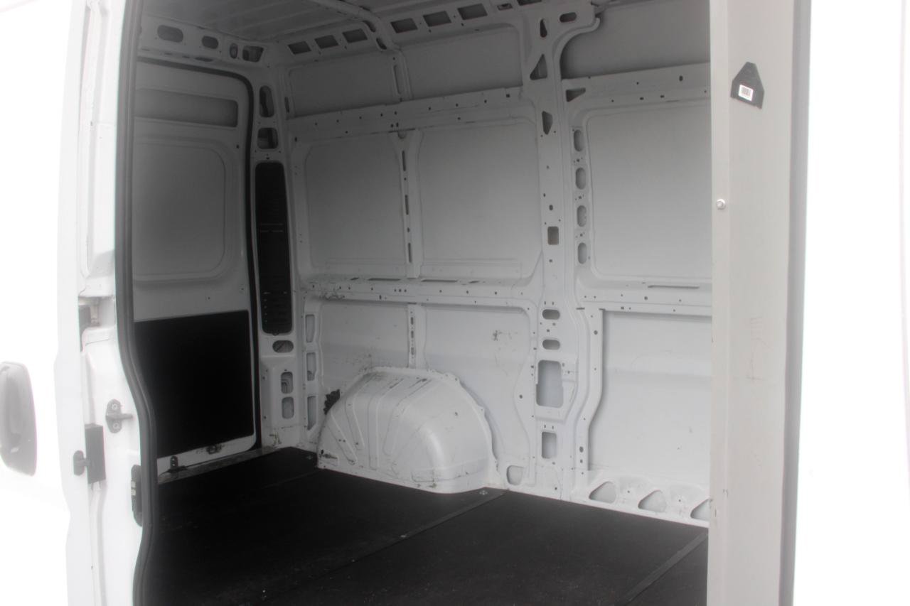 Used 2024 RAM ProMaster 1500 FWD image 8