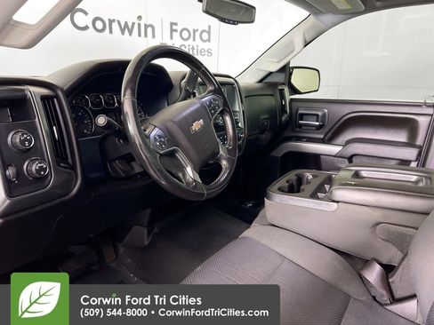 Used 2015 Chevrolet Silverado 2500 LT AWD/4WD image 3