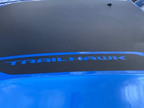 Certified 2025 Jeep Compass Trailhawk AWD/4WD image 10